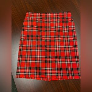 J Crew Factory tartan pencil skirt. Size 6.